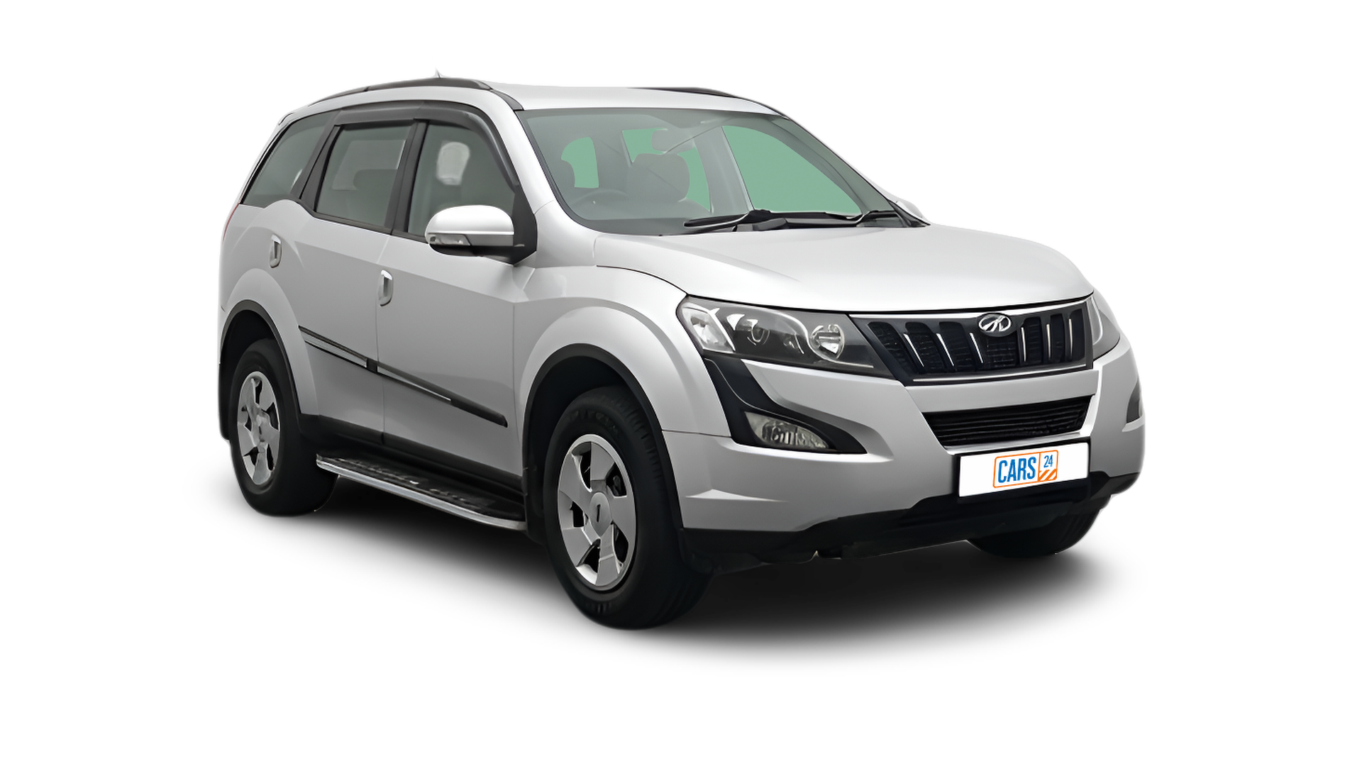 Mahindra XUV500-img